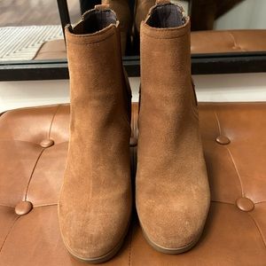 📣✔️Black Friday Sale ✔️📣 Basically Brand NEW booties!